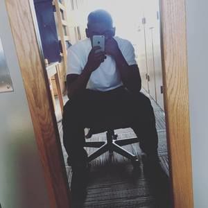 Meet your Posher, Justin